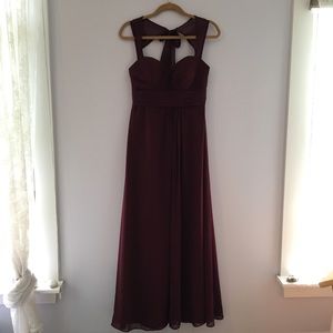 Formal / Bridesmaid / Prom maroon dress